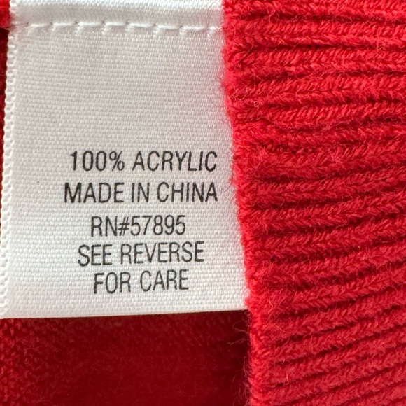 apt. 9 red sweater size PM - Picture 3 of 4